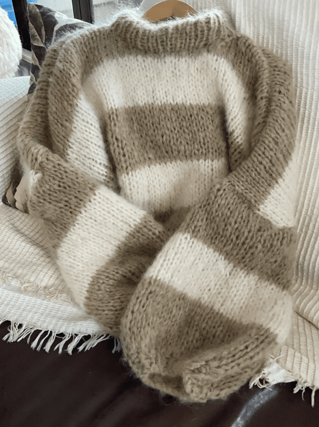 The Striped Sofia - Image 21