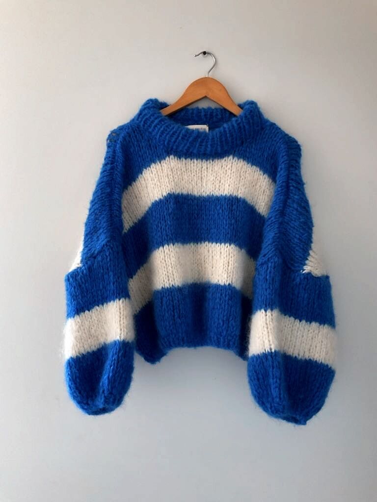 The Striped Sofia - Image 17