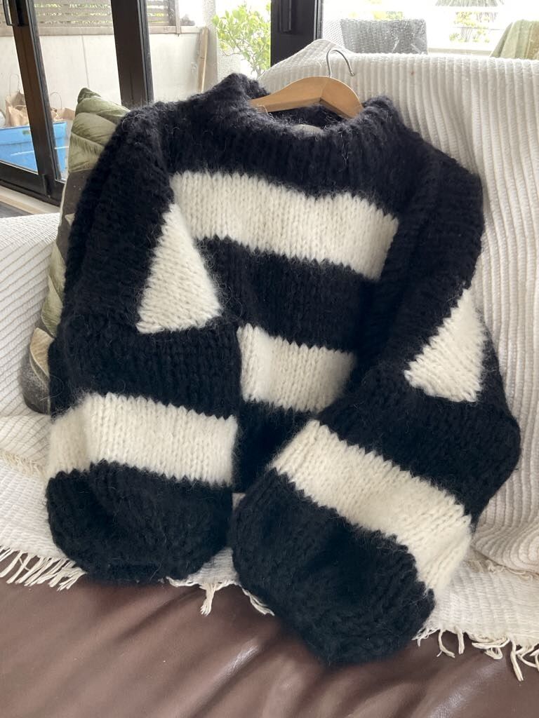 The Striped Sofia - Image 24